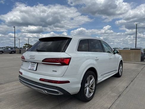 Used 2021 Audi Q7 3.0T Premium Plus AWD/4WD image 3