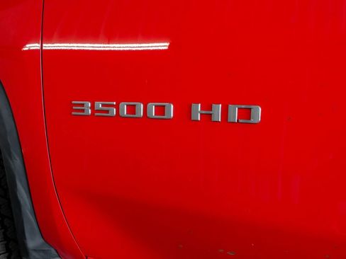 Used 2023 Chevrolet Silverado 3500 LT w/ Convenience Package image 43