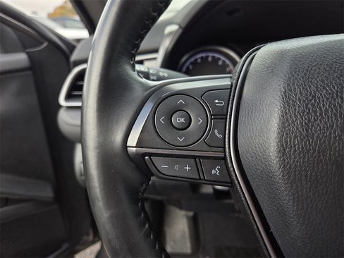 Used 2024 Toyota Camry SE image 20