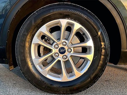 Certified 2022 Ford Escape SE w/ Convenience Package image 9