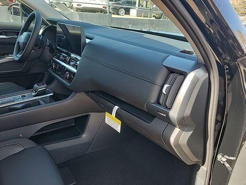 New 2026 Nissan Pathfinder SL image 44