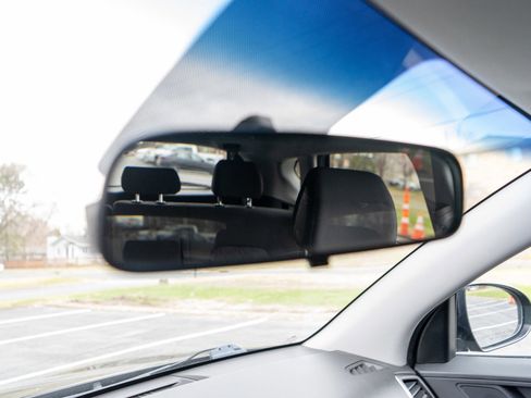 Used 2017 Hyundai Tucson Sport w/ Cargo Package image 23