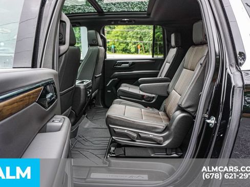 Used 2026 Chevrolet Suburban High Country w/ Sun And Tow Package AWD/4WD image 20