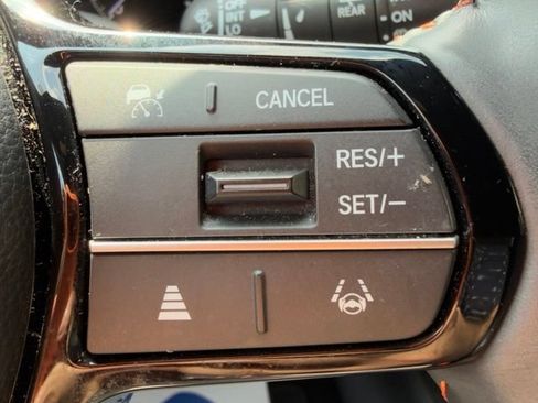 Used 2024 Honda HR-V Sport image 23