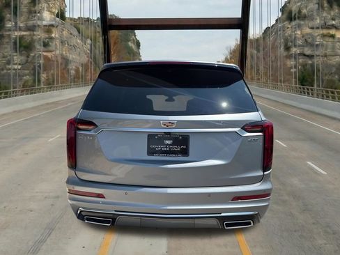New 2025 Cadillac XT6 Premium Luxury w/ LPO, Floor Liner Package FWD image 9