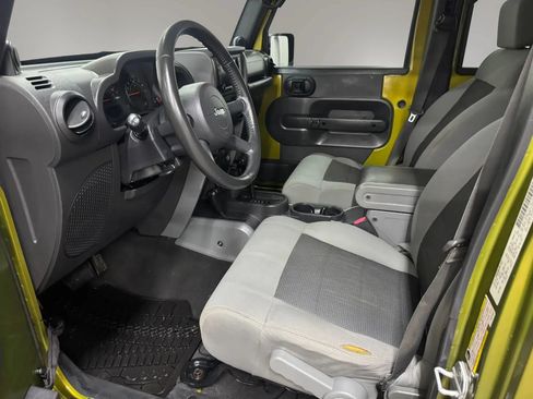 Used 2008 Jeep Wrangler Unlimited X AWD/4WD image 7