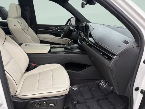 Used 2021 Cadillac Escalade Sport AWD/4WD image 24