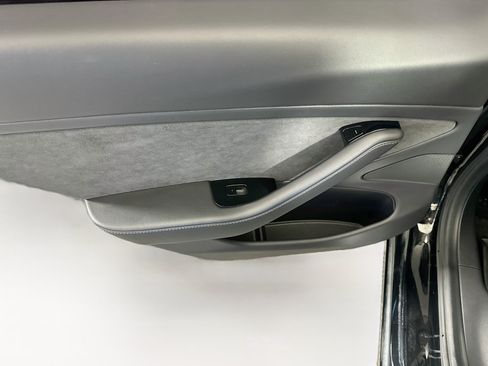 Used 2019 Tesla Model 3 Standard Range Plus RWD image 25