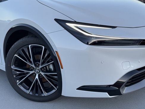 New 2026 Toyota Prius Limited image 10