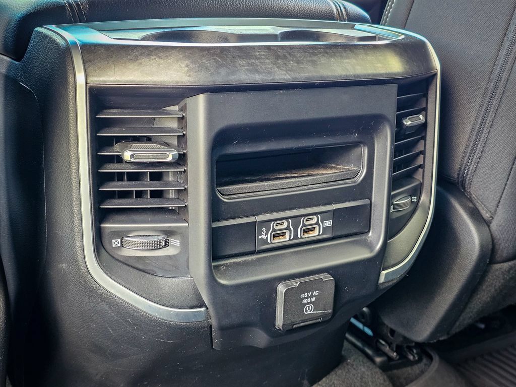 Used 2020 RAM 1500 Big Horn AWD/4WD image 37