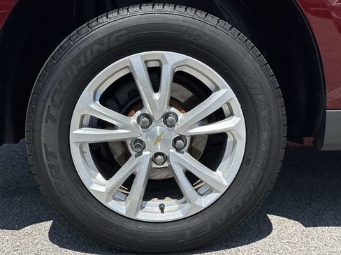 Used 2017 Chevrolet Equinox LT w/ Convenience Package FWD image 32