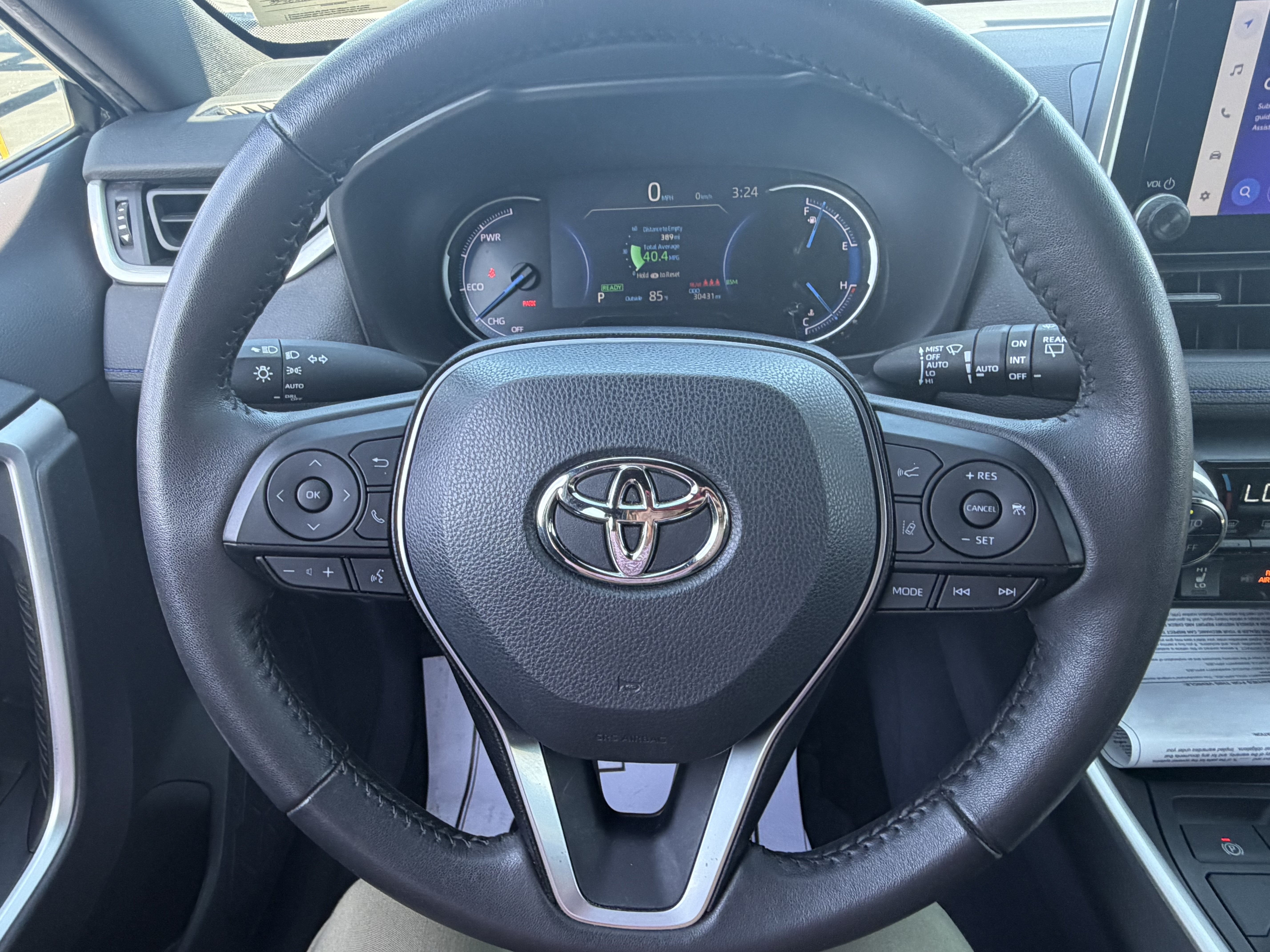 Used 2024 Toyota RAV4 SE w/ Convenience Package AWD/4WD image 16