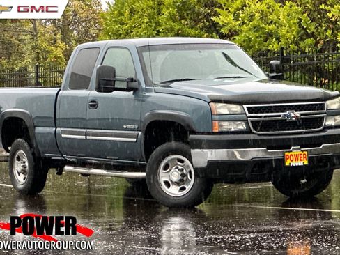 Used 2006 Chevrolet Silverado 2500 LT w/ Skid Plate Package image 1