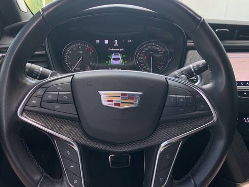 Used 2021 Cadillac XT5 Sportv image 25