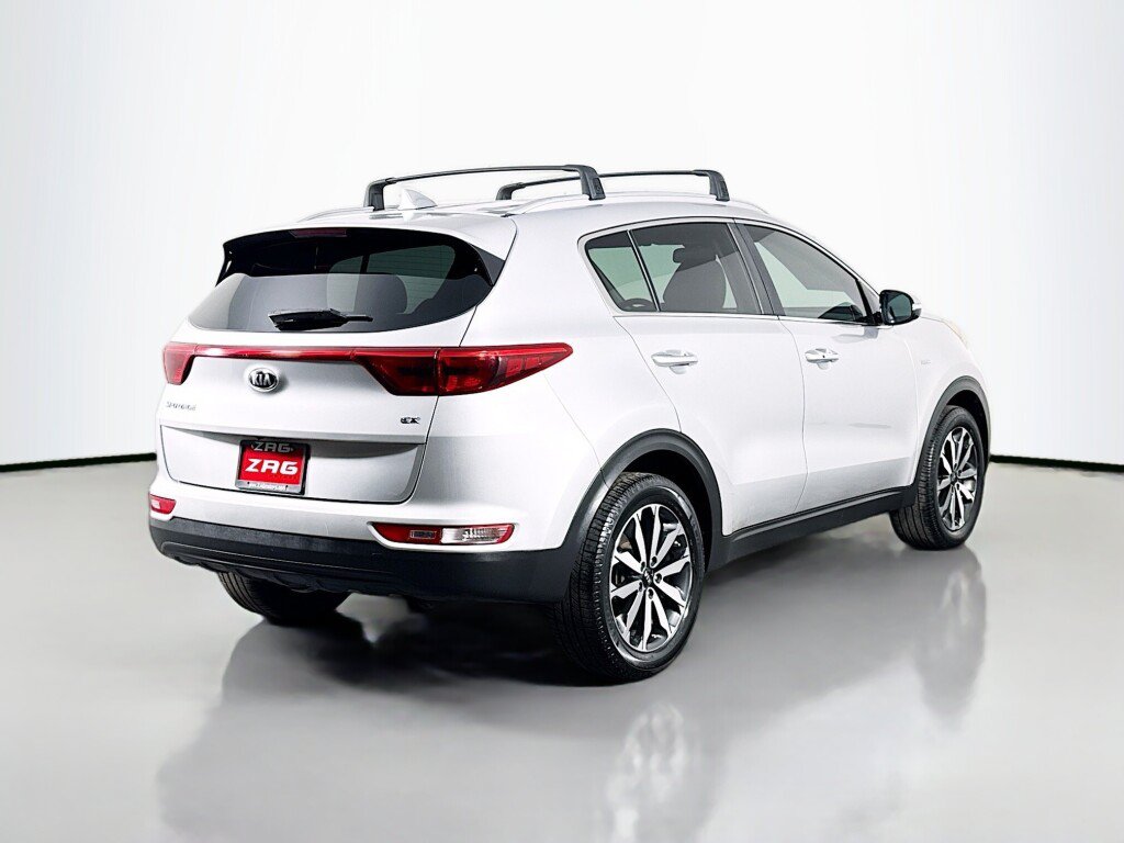Used 2018 Kia Sportage EX AWD/4WD image 5