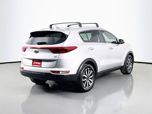 Used 2018 Kia Sportage EX image 5