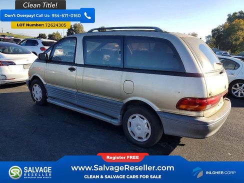 Used 1994 Toyota Previa LE image 3