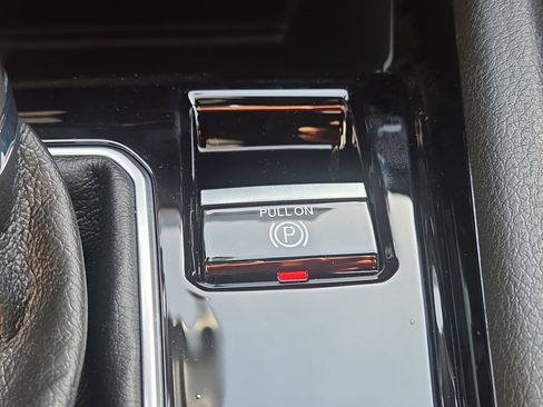 New 2026 Jeep Compass Latitude image 25