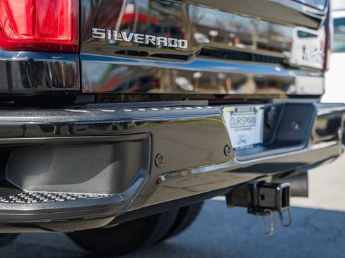 Used 2024 Chevrolet Silverado 3500 High Country w/ High Country Premium Package image 10