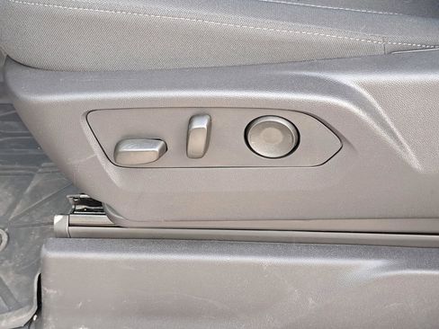 New 2025 Chevrolet Silverado 2500 LT image 19