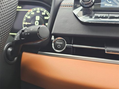 New 2025 Mitsubishi Outlander SEL image 22