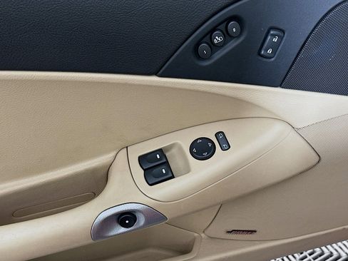 Used 2007 Chevrolet Corvette Convertible w/ Preferred Equipment Group RWD image 15