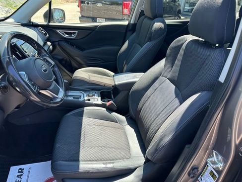 Used 2020 Subaru Forester Premium AWD/4WD image 24