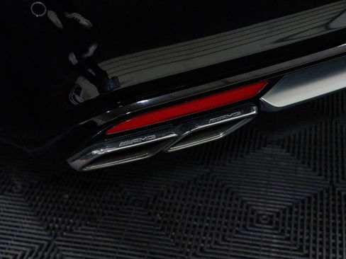 Used 2016 Mercedes-Benz S 63 AMG 4MATIC Sedan image 11