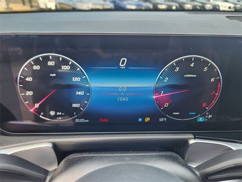 Certified 2025 Mercedes-Benz GLB 250 4MATIC image 25