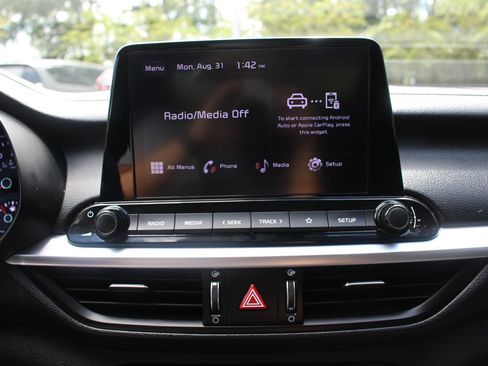 Certified 2024 Kia Forte LX FWD image 27