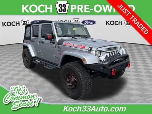 Used 2017 Jeep Wrangler Unlimited Sahara AWD/4WD image 1