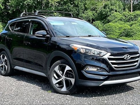 Used 2018 Hyundai Tucson Value AWD/4WD image 2