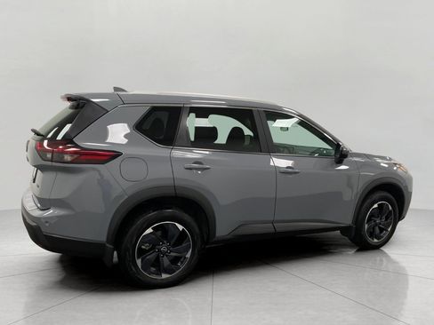 Certified 2026 Nissan Rogue SV w/ SV Premium Package AWD/4WD image 2