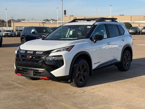 New 2026 Nissan Rogue Rock Creek image 2