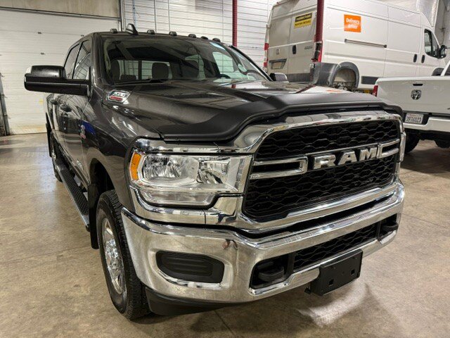 Used 2019 RAM 2500 Tradesman AWD/4WD image 1