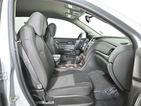 Used 2013 Chevrolet Traverse LT image 13
