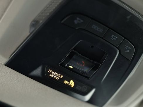 Used 2024 Toyota Corolla LE image 40