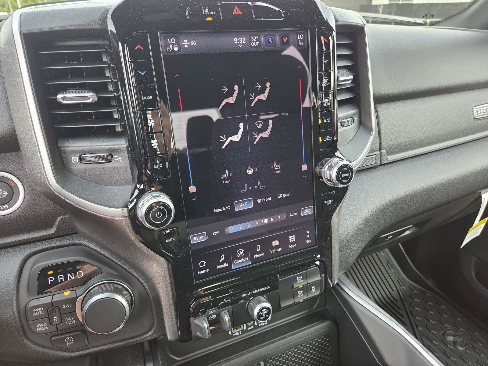 New 2026 RAM 1500 Big Horn AWD/4WD image 12