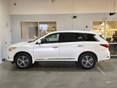 Used 2019 INFINITI QX60 Luxe image 10