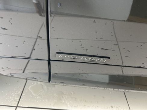 Used 2025 Land Rover Range Rover Sport Autobiography image 21