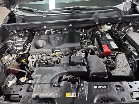Used 2023 Toyota RAV4 XLE w/ Convenience Package FWD image 32