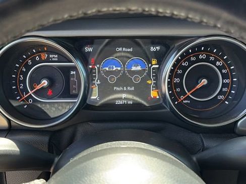 Used 2021 Jeep Gladiator Sport AWD/4WD image 15