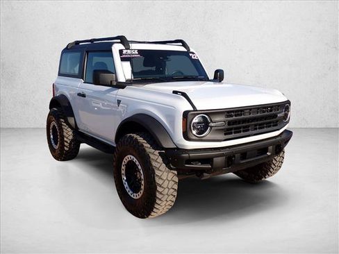 Used 2022 Ford Bronco 2-Door w/ Sasquatch Package AWD/4WD image 6
