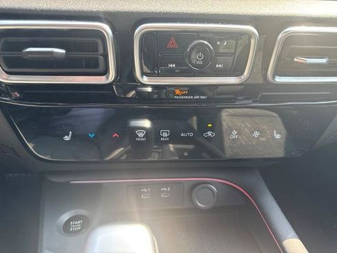 Certified 2026 Nissan Sentra SV w/ SV Convenience Package FWD image 11