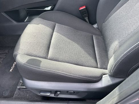 Used 2024 Nissan Rogue SV image 16