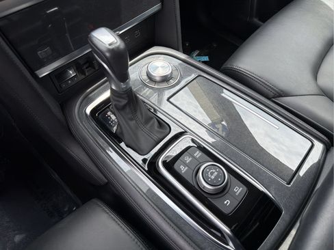 Certified 2024 Nissan Armada SV AWD/4WD image 22