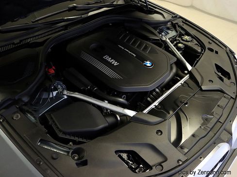 Used 2018 BMW 540i xDrive 540i xDrive image 36