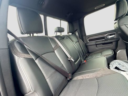 New 2026 RAM 3500 Laramie AWD/4WD image 30