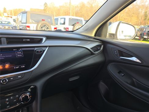 Used 2020 Buick Encore GX Preferred w/ Cold Weather Comfort Package image 24