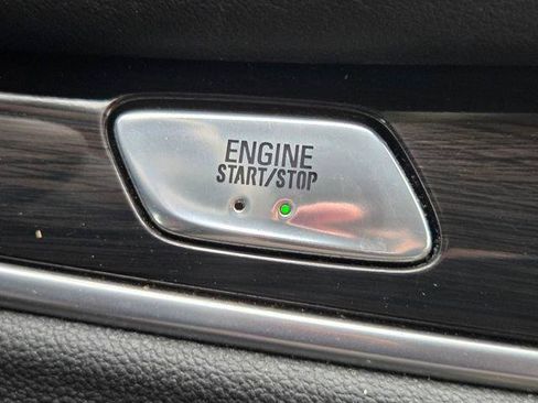 Certified 2021 Buick Enclave Essence w/ Sound and Sites Package FWD image 30